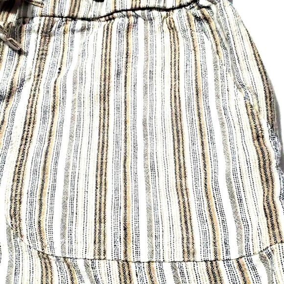 Calvin Klein Earthy Tones Striped Flowy Boho Linen Blend Paperbag Shorts - Picture 3 of 6